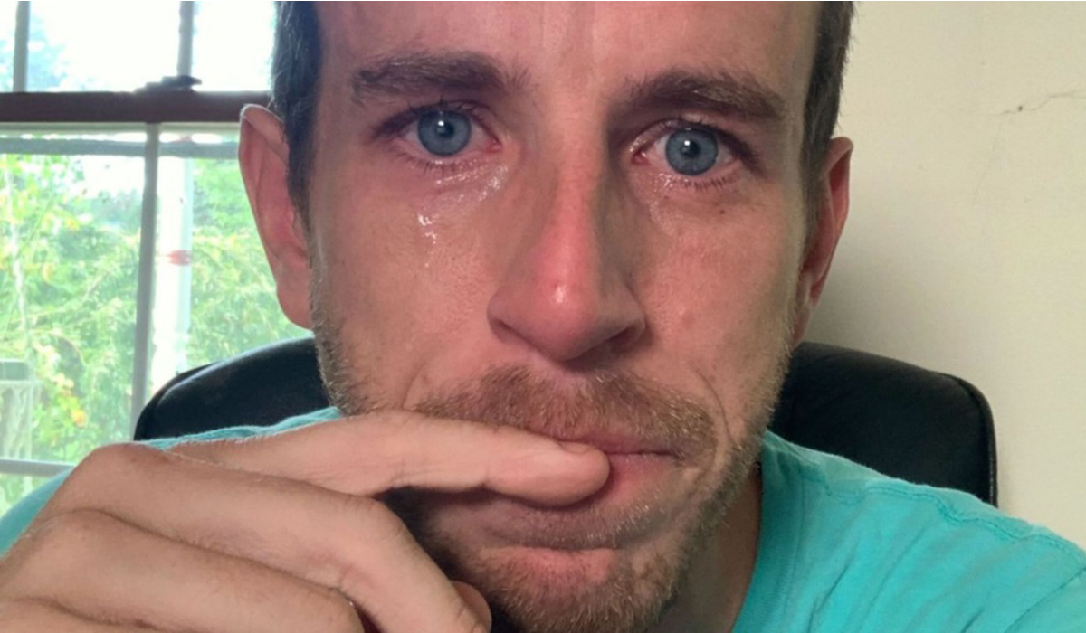 CEO shares crying selfie after firing employees
